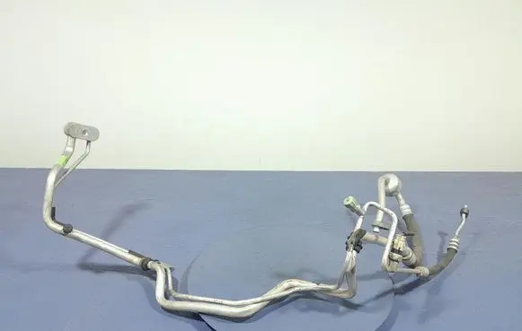 Chevrolet Spark Air conditioning (A/C) pipe/hose 95233725