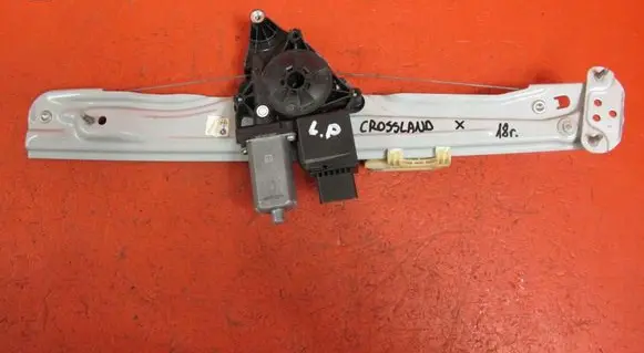 Opel Crossland X Front door window regulator with motor