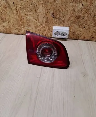 Volkswagen PASSAT B6 Tailgate rear/tail lights 3C9945093