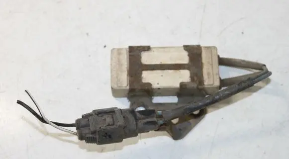 Coolant fan relay