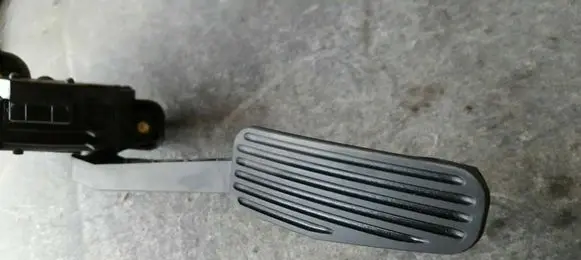 Volvo S60 Accelerator throttle pedal 30683514