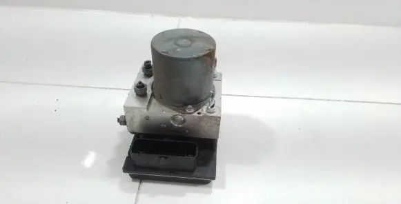 Peugeot 5008 ABS Pump 0265230304 9674677580