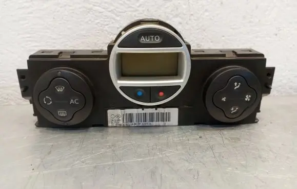 Renault Scenic II - Grand scenic II Climate control unit 8200501465