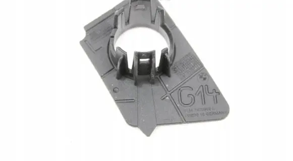 BMW 8 G15 Front parking sensor holder (PDC) 7420909