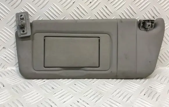 Mercedes-Benz CLS C219 Sun visor