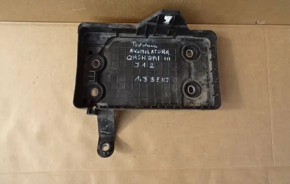 Nissan Qashqai J12 Battery box tray 
