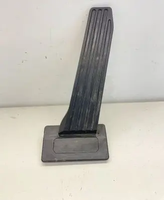 Lexus GS 250 350 300H 450H Accelerator throttle pedal 7810130070