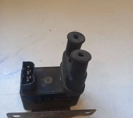 BMW 5 E34 Glow plug pre-heat relay 899947