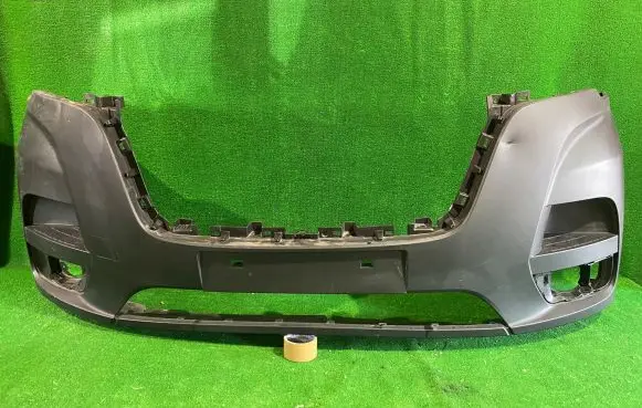 Renault Master III Front bumper 620228205R