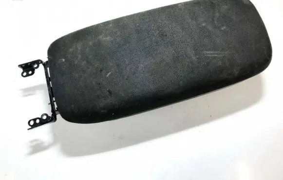 Toyota Avensis T250 Armrest