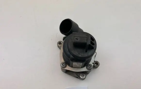Audi A3 S3 8V EGR valve 06K131097K 70151058 17352