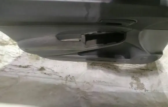 Honda Civic Front door card panel trim