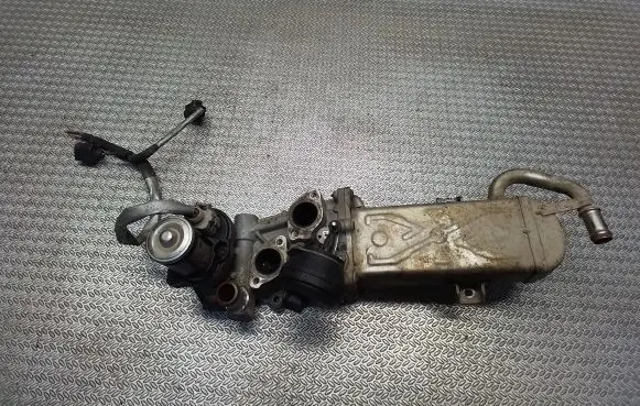 Volkswagen Caddy EGR valve cooler 03L131512C 0280751016