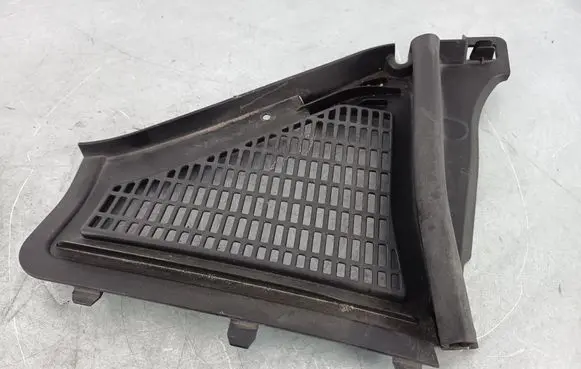 BMW X3 F25 Wiper trim 9184005