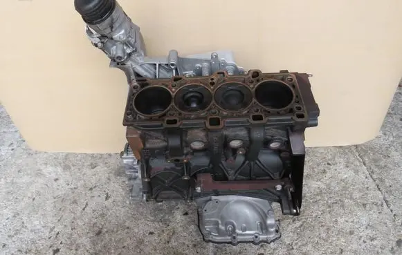 Opel Insignia A Engine block B0DTH