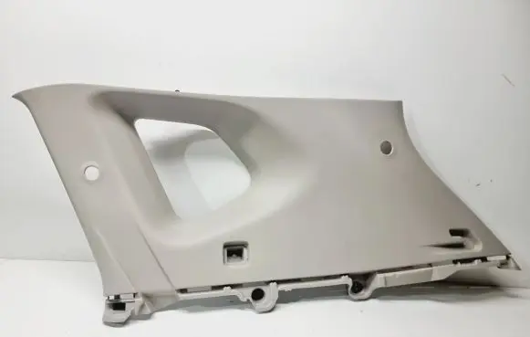 Nissan X-Trail T32 (D)pillar trim (top) 849404CE1A