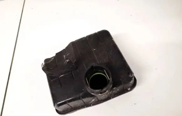 BMW 5 GT F07 Intake resonator 13718512249 1371-8512249-01