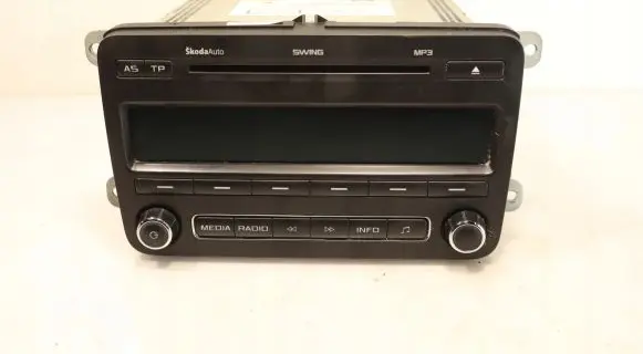 Radio/GPS head unit trim