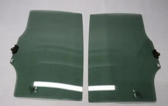 KIA Sportage Rear door window glass