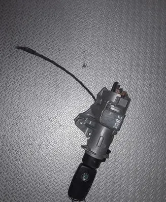 Skoda Fabia Mk2 (5J) Ignition lock 4B0905851C