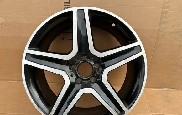 Mercedes-Benz GLA W156 X156 R19 alloy rim A1564010600