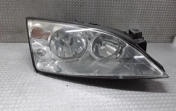 Ford Mondeo Mk III Headlight/headlamp 0301174204 1S7113005SE