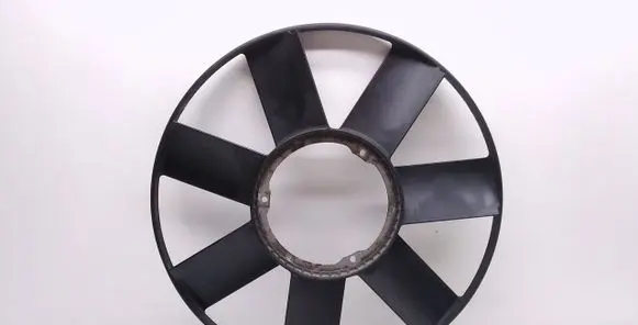 BMW 5 E39 Fan impeller 2243303 6600100000