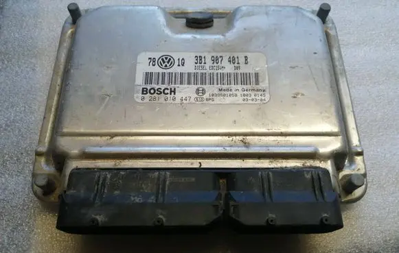 Volkswagen PASSAT B5.5 Engine control unit/module 3B1907401B 0281010447 1039S01058