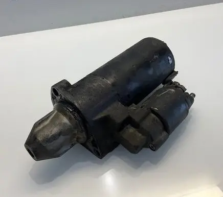 Mercedes-Benz E W211 Starter motor A0061516201 0061516201