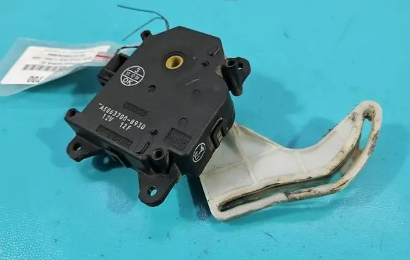 Toyota Corolla Verso E121 A/C air flow flap actuator/motor AE0637008930 IMPRK1592700