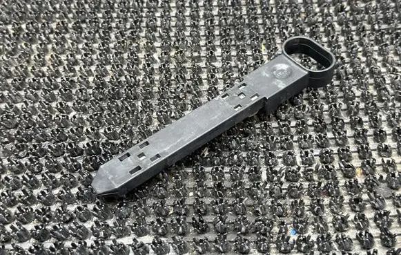 Volvo S60 Headlight/headlamp mounting bracket 31294522