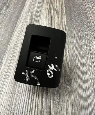 BMW X5 E53 Electric window control switch 8385955