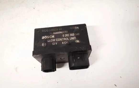 Glow plug pre-heat relay