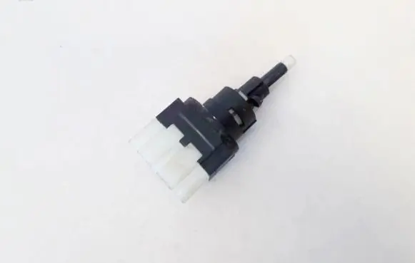 Audi A3 S3 8P Brake pedal sensor switch 330545