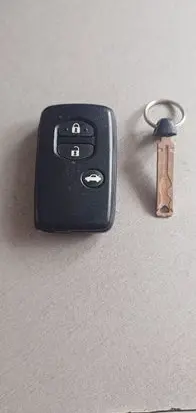 Toyota Avensis T270 Ignition key/card 
