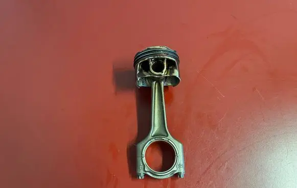 BMW X3 G01 Piston with connecting rod 8654480