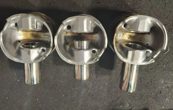 Audi A6 S6 C7 4G Piston 83L110