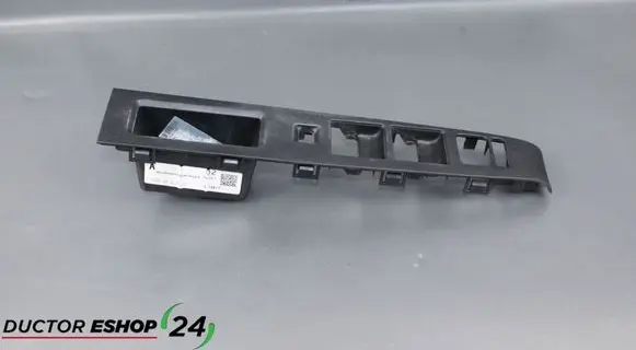 Mazda 5 Front door window switch trim C235684L1E02 C235684L1E