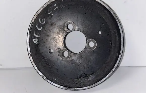 Audi A6 S6 C6 4F Water pump pulley 059121031L
