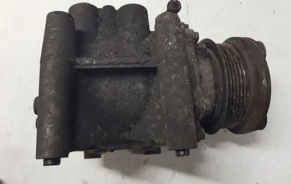 Jaguar S-Type Air conditioning (A/C) compressor (pump) YR8H19D629AB