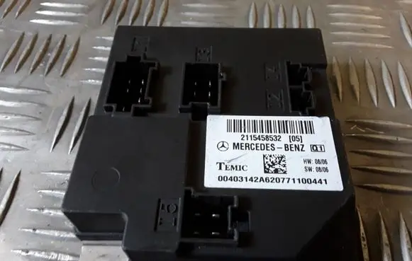 Mercedes-Benz E W211 Comfort/convenience module 2115458532 211545853205