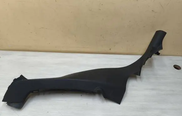 Audi Q2 - Rear seat side bottom trim 81A867767