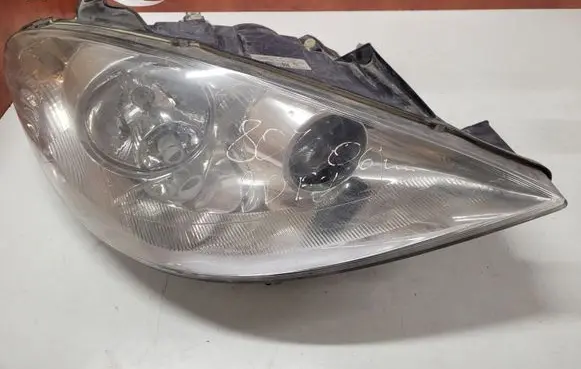 Peugeot 807 Headlight/headlamp 890026374 1494307080