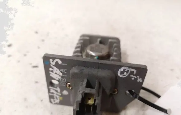 Hyundai Santa Fe Heater blower motor/fan resistor MJ11032 BM0529