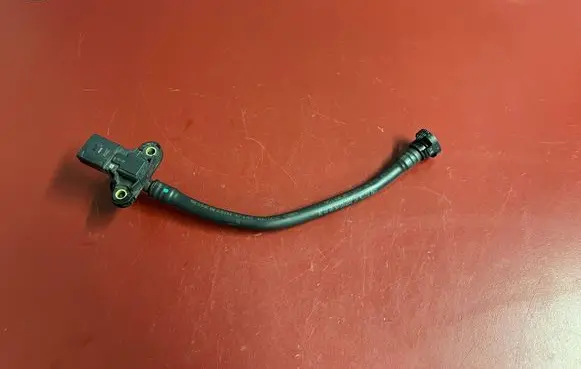 BMW X3 G01 Vacuum line/pipe/hose 8665236 13908665236