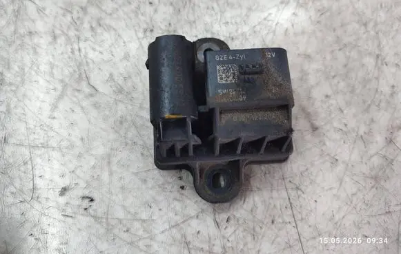 Mercedes-Benz C W204 Glow plug pre-heat relay A6519005502