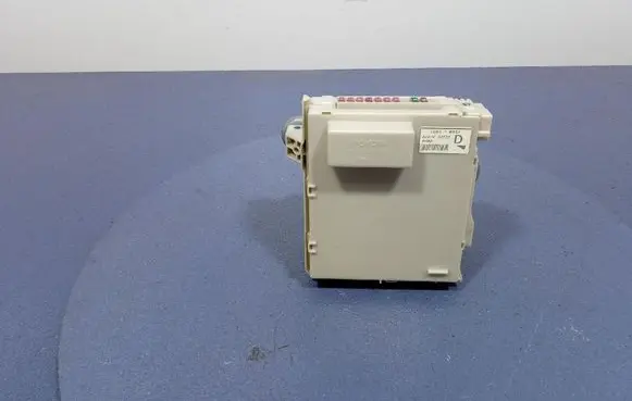 Lexus GS 300 350 430 450H Fuse box set 9289-7A09