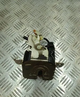 Mitsubishi Colt Loading door lock 