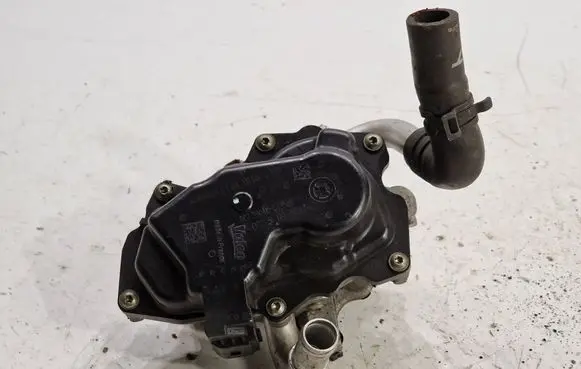 Skoda Octavia Mk3 (5E) EGR valve 04L131501S