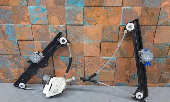BMW M8 F91 F92 G14 G15 Front door window regulator with motor 9449889